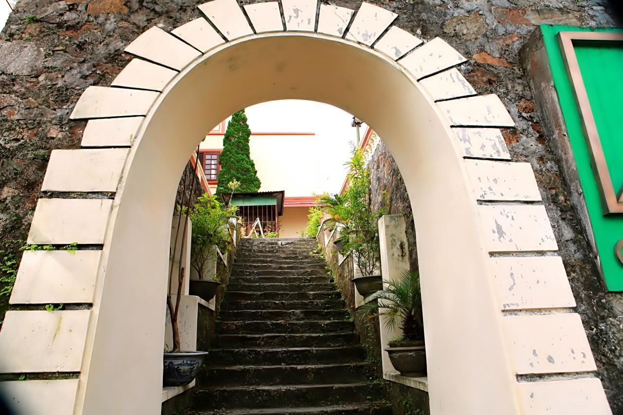 Hotel Khach San Cay Thong Tam Ðảo Exterior foto